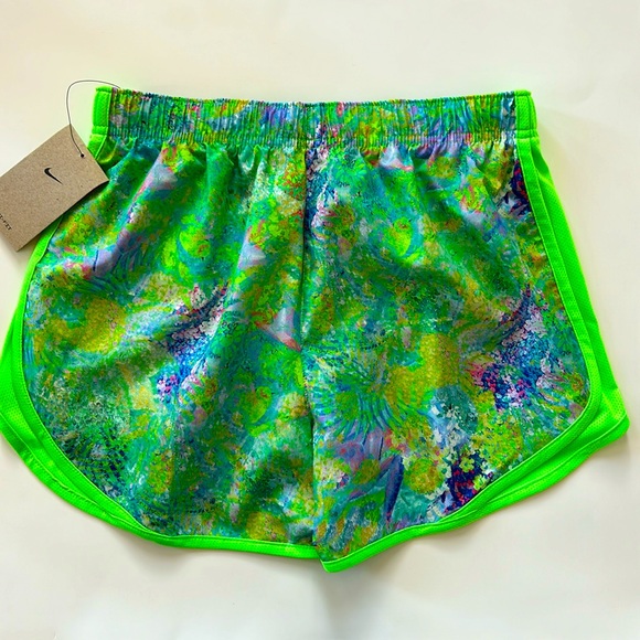 Nike Dri Fit Athletic Shorts - Picture 4 of 4